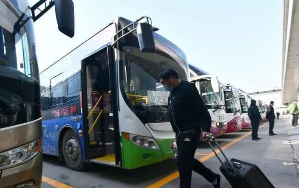 道路客運發展面對如今的困境，我們該如何正確面對今后行業的發展？